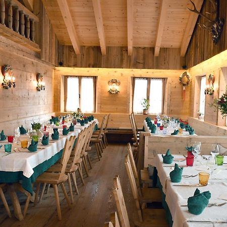 Jaegerhaus Agriturismo Cortina d'Ampezzo Luaran gambar